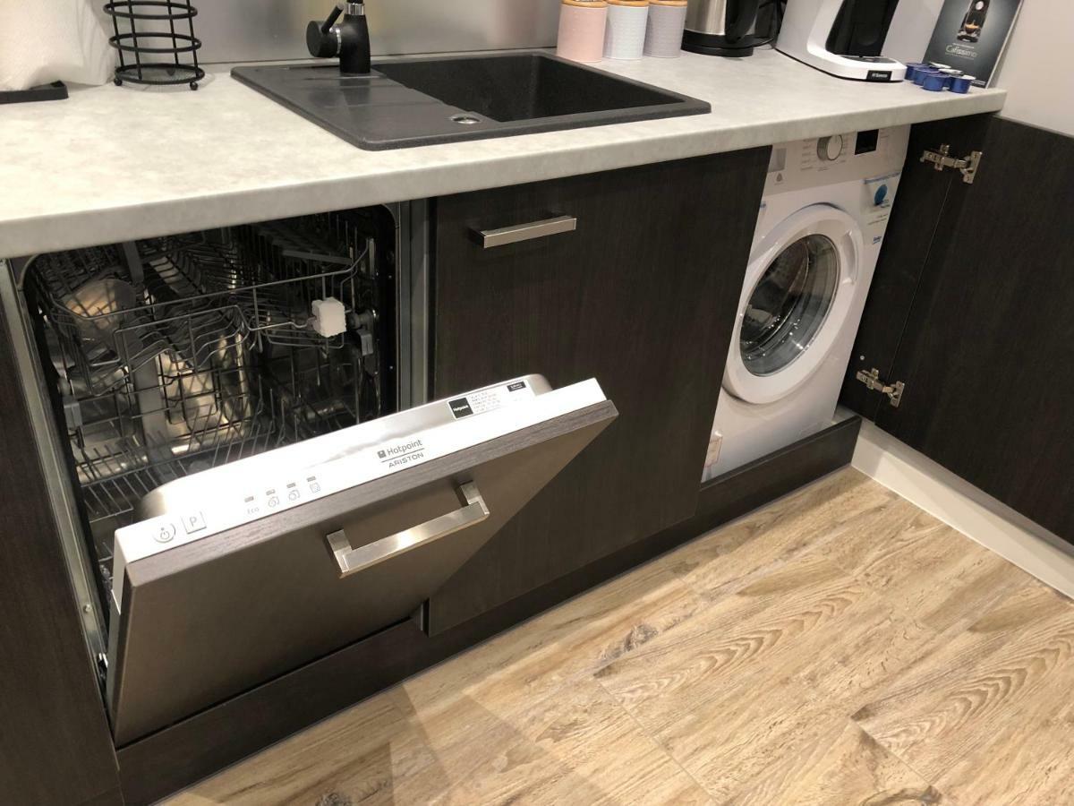 Apartament Flaming Z Balkonem - Scisle Centrum Naprzeciwko Pkp I Pks - Self Check In - Darmowy Parking - Pozne Wymeldowanie - Wystawiamy Fv Opole Exterior foto