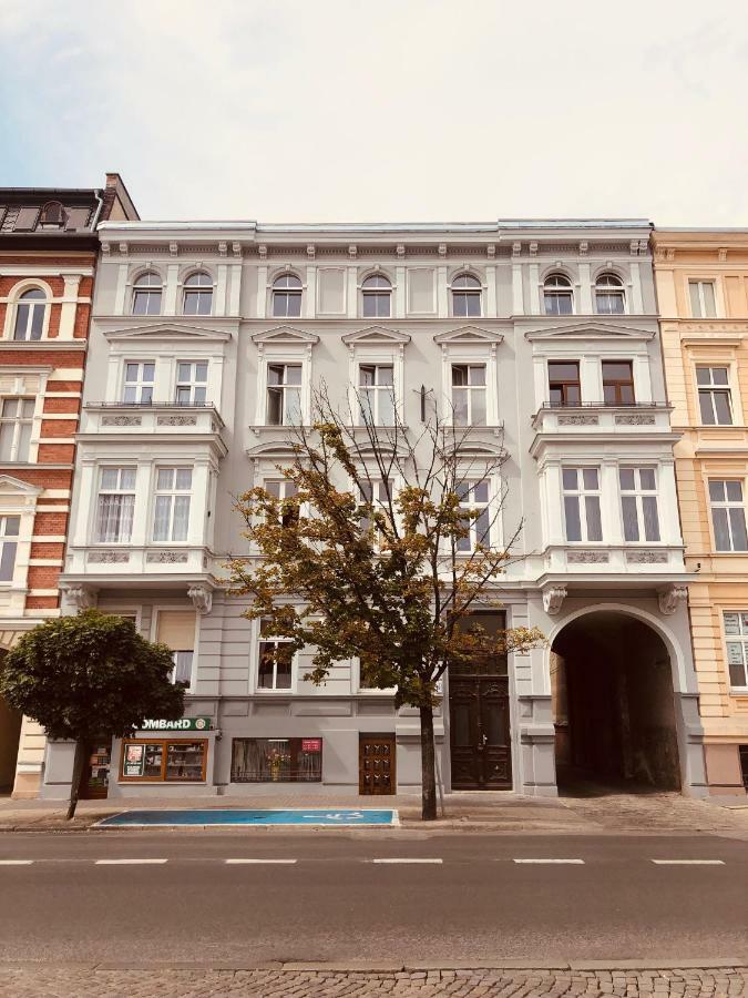 Apartament Flaming Z Balkonem - Scisle Centrum Naprzeciwko Pkp I Pks - Self Check In - Darmowy Parking - Pozne Wymeldowanie - Wystawiamy Fv Opole Exterior foto