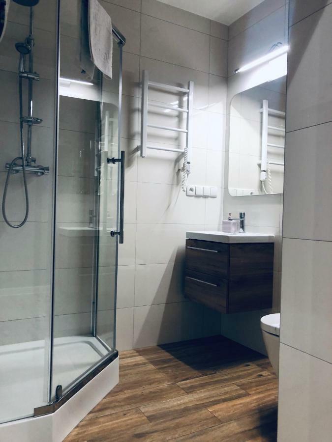 Apartament Flaming Z Balkonem - Scisle Centrum Naprzeciwko Pkp I Pks - Self Check In - Darmowy Parking - Pozne Wymeldowanie - Wystawiamy Fv Opole Exterior foto